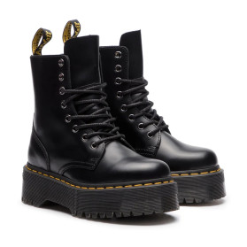 DR.MARTENS