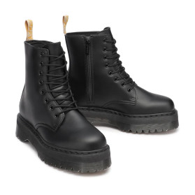 DR.MARTENS